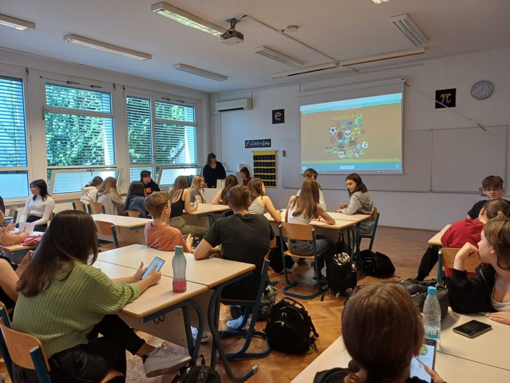 Dijaki v razredu, SEŠP Koper