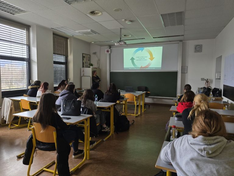 Šola kohezije, delavnica v razredu, IC Piramida Maribor